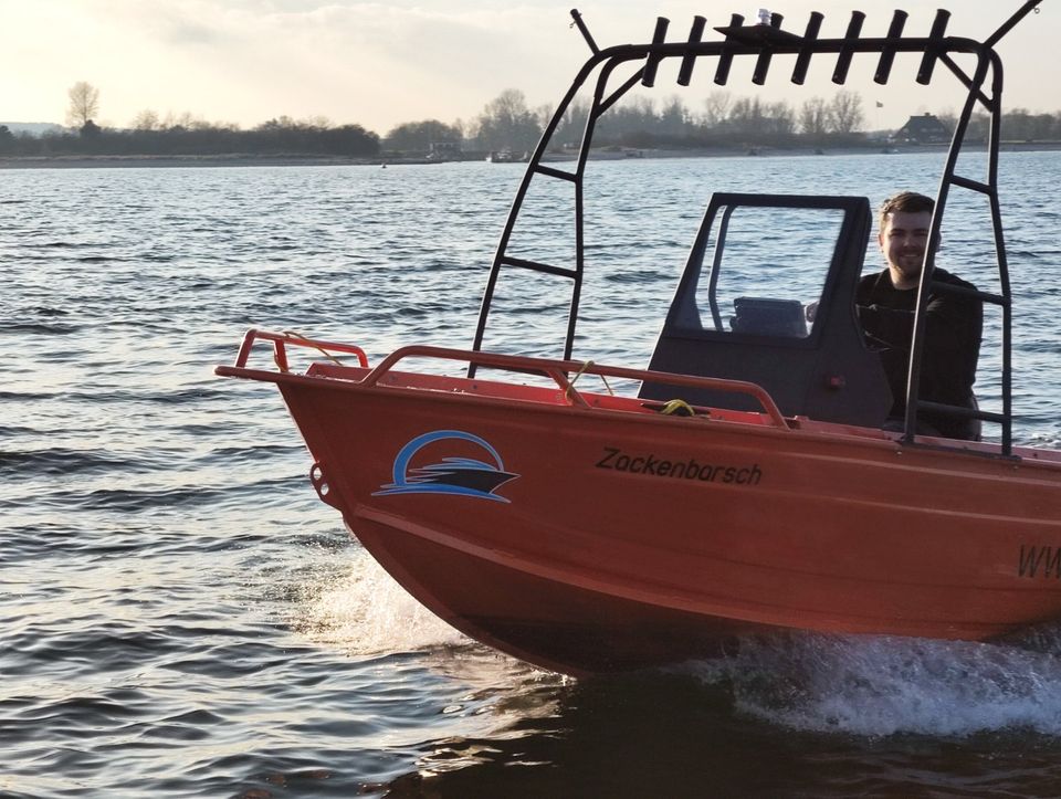 Zackenbarsch 15PS Führerscheinfrei Mietboot 6 Stunden Angelboot in Lütjenburg