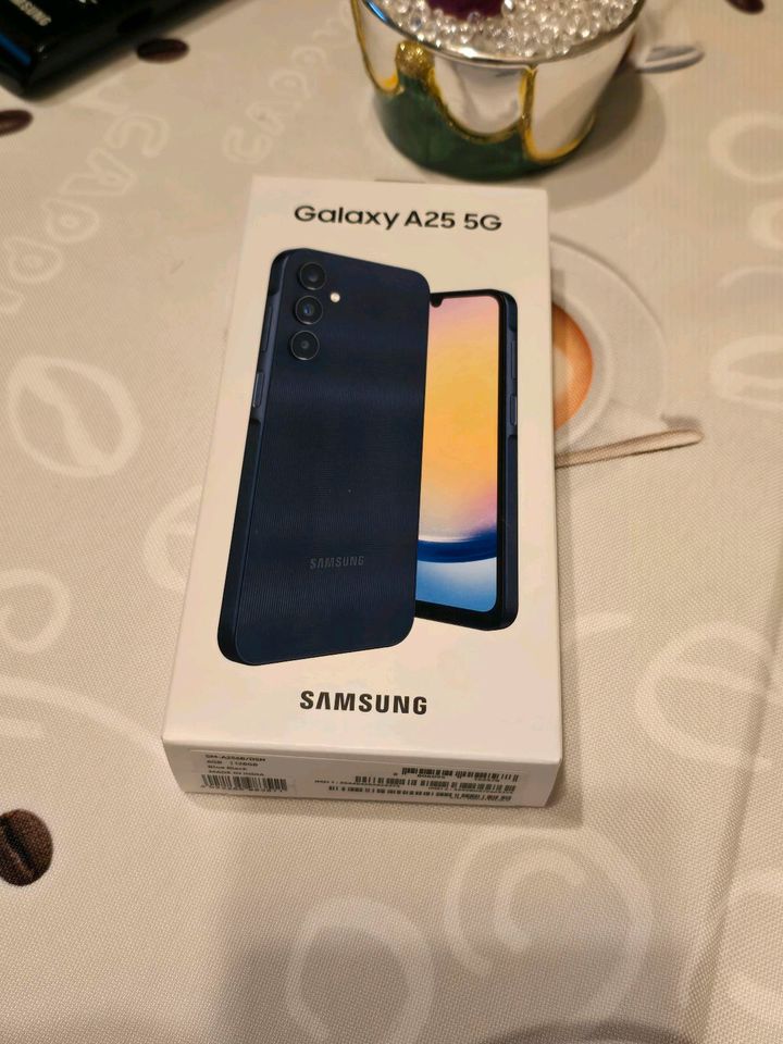 Samsung Galaxy A25 5g Neu versiegelt in Kandel