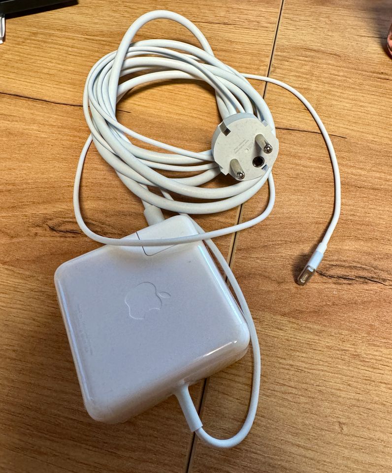 Original MacBook MagSafe Netzteil 16,5V in Castrop-Rauxel