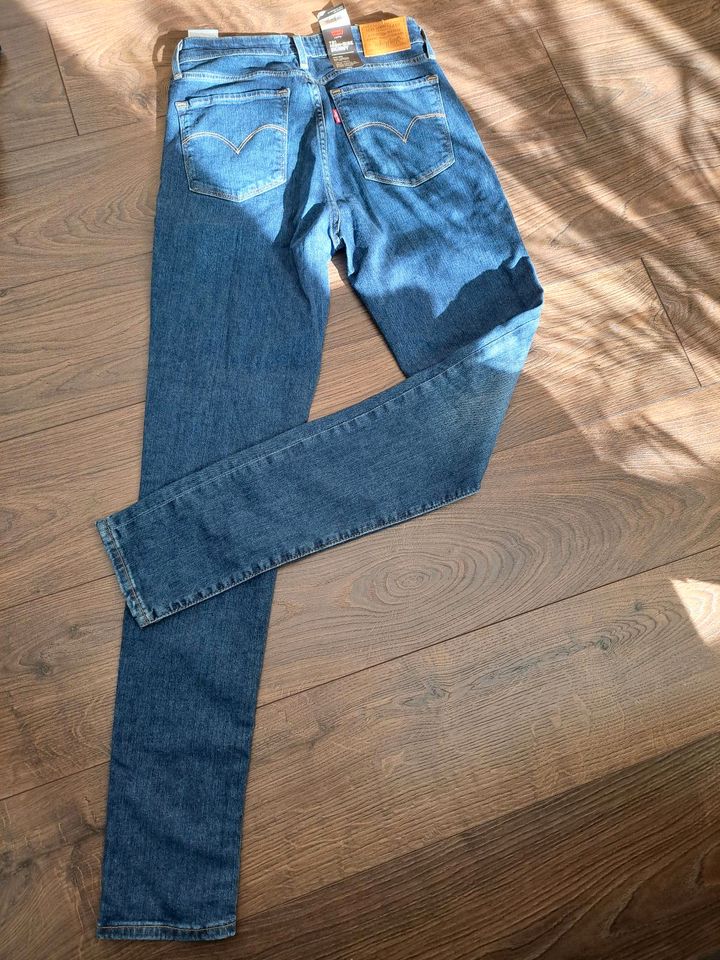 Levis jeans 721 in der Größe 28/32 in Bechhofen