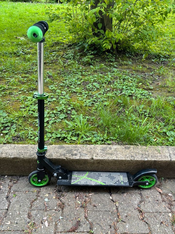 muuwmi Aluminium Scooter – Roller , 125 mm in Frankfurt am Main