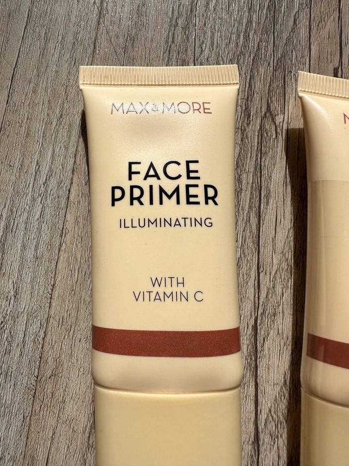 Max & More / Face Primer - Illuminating with Vitamin C / 2x 30 ML in Körle