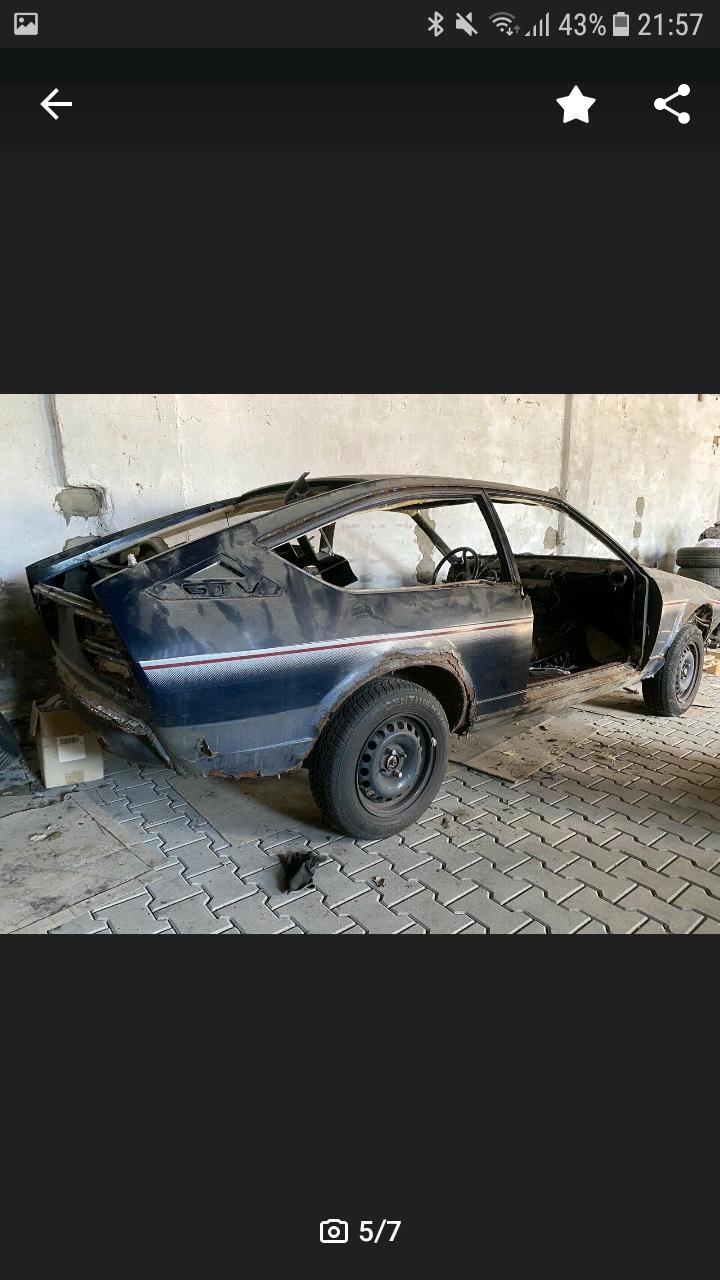 Abbildung des Autos Alfa Romeo Gtv 2000 roll…