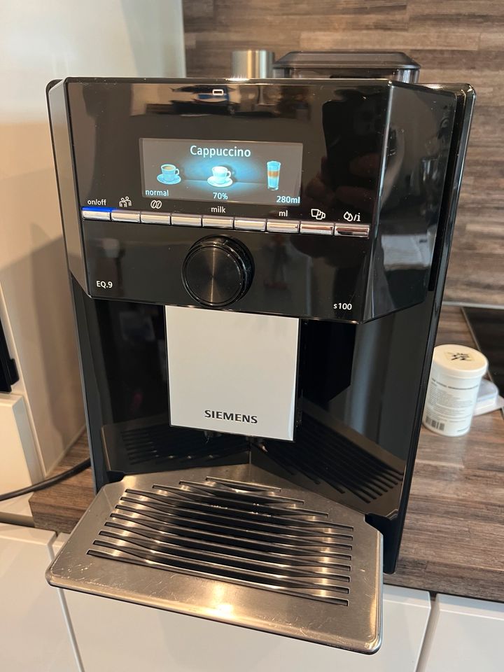 Siemens EQ9 S100 Kaffeevollautomat in Henstedt-Ulzburg