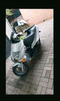 Aprilia SR 125 Leonardo 1997 silber Roller Motorroller Niedersachsen - Schneverdingen Vorschau