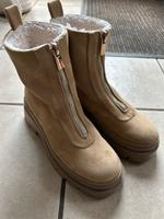 Stiefeletten C&A Wildlederimitat Gr. 39 ungetragen Nordrhein-Westfalen - Krefeld Vorschau