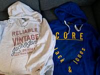 2 Herren Hoodies Kapuzenjacken Gr.L/XL Jack&Jones Frankfurt am Main - Ostend Vorschau