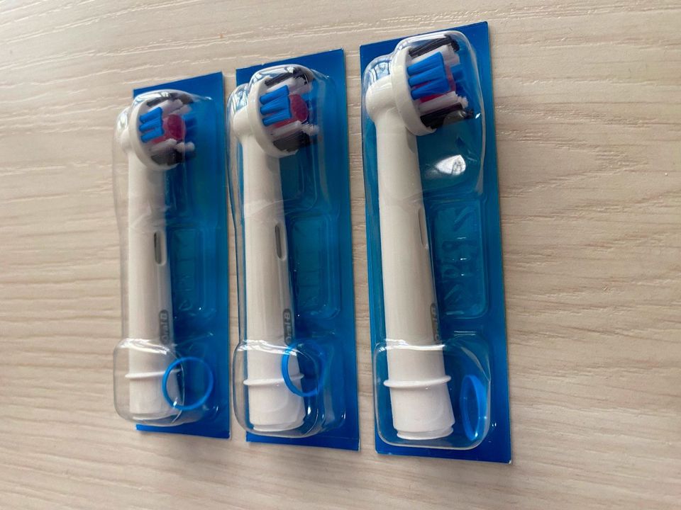 3 Stück  Original Oral - B  3D White Aufsteckbürsten NEU & OVP in Marne