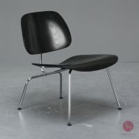 Vitra Herman Miller LCM Plywood Lounge Chair Stuhl Schwarz Bayern - Würzburg Vorschau