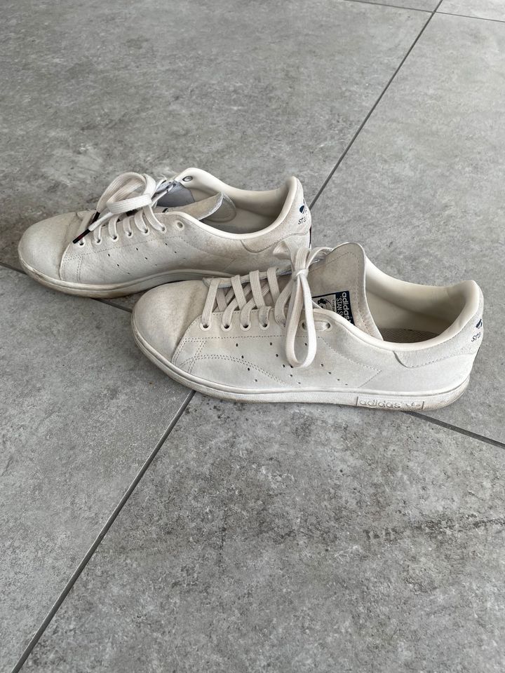 Beige Adidas Schuhe Stan Smith Größe 43 1/3 in Bammental