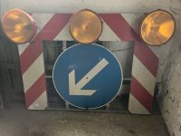 Verkehrssicherung mit Lampen zu verkaufen. Bayern - Wolnzach Vorschau
