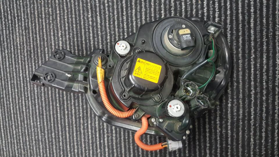 Subaru Impreza Sti / WRX Xenon Scheinwerfer JDM 2001-03 Bugeye in Mettmann