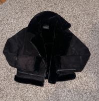 Pull & Bear Lederjacke mit Fell Schwarz Hessen - Hofheim am Taunus Vorschau