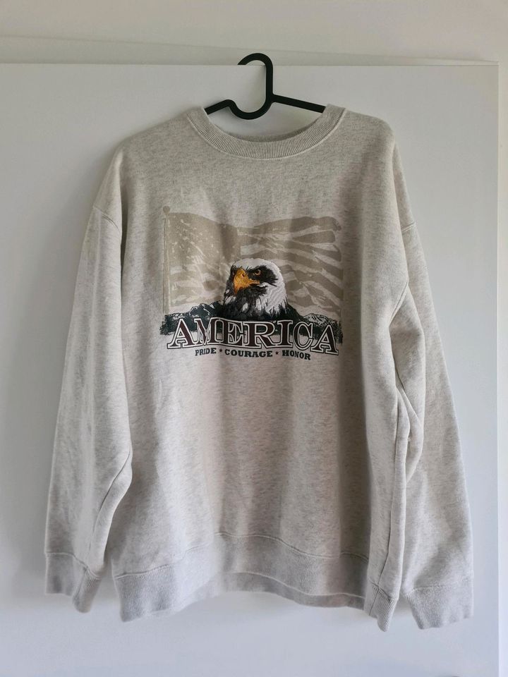 Vintage Pullover Sweatshirt in Magdeburg