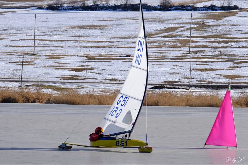 DN Eissegler Iceboat Race Ready in München