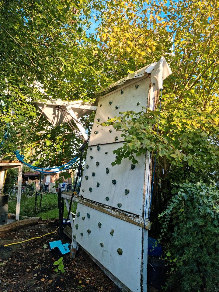 Kinderstelzenhaus gegen Gebot in Bremen