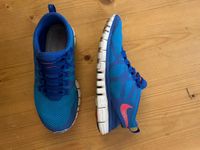 Nike Laufschuhe Gr. 38,5 Düsseldorf - Pempelfort Vorschau