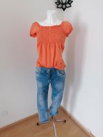 Damen sexy Jeans mit shirt Friedrichshain-Kreuzberg - Kreuzberg Vorschau