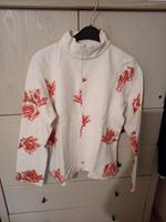 Damen Pulli Sweater gr.M rohweiß mit Rosenmuster  Luhta Bayern - Stephanskirchen Vorschau