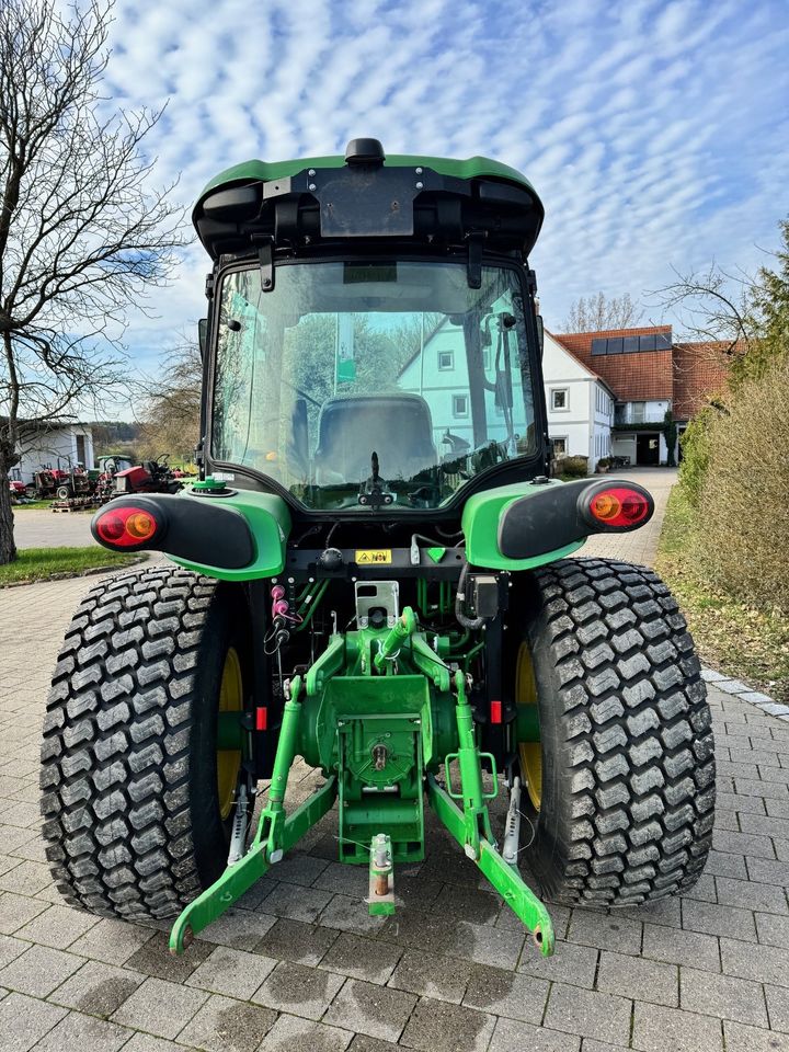 John Deere 4066 R Schlepper Kabine Klima HU 11/25 Kommunaltraktor in Weidenbach