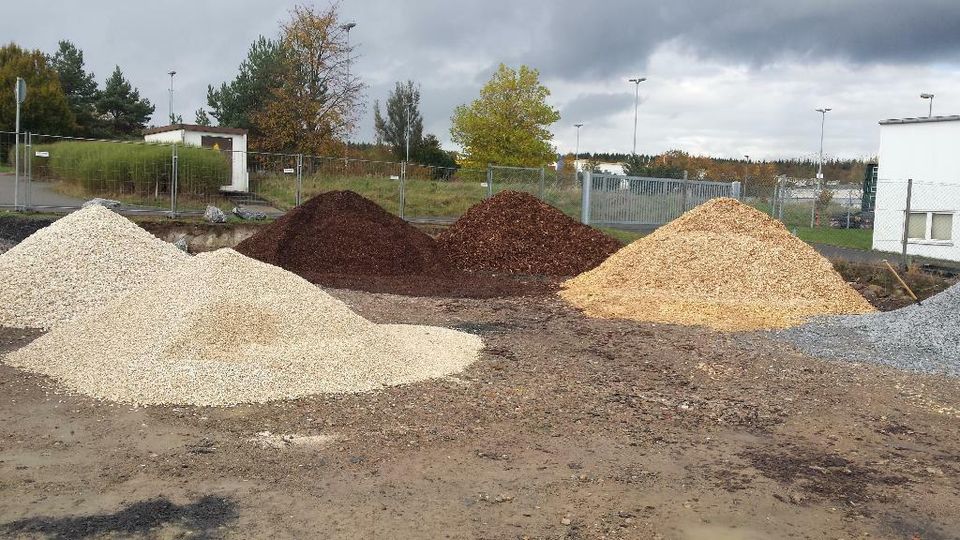 Rindenmulch, Hackschnitzel extra abgesiebt, in Friedewald