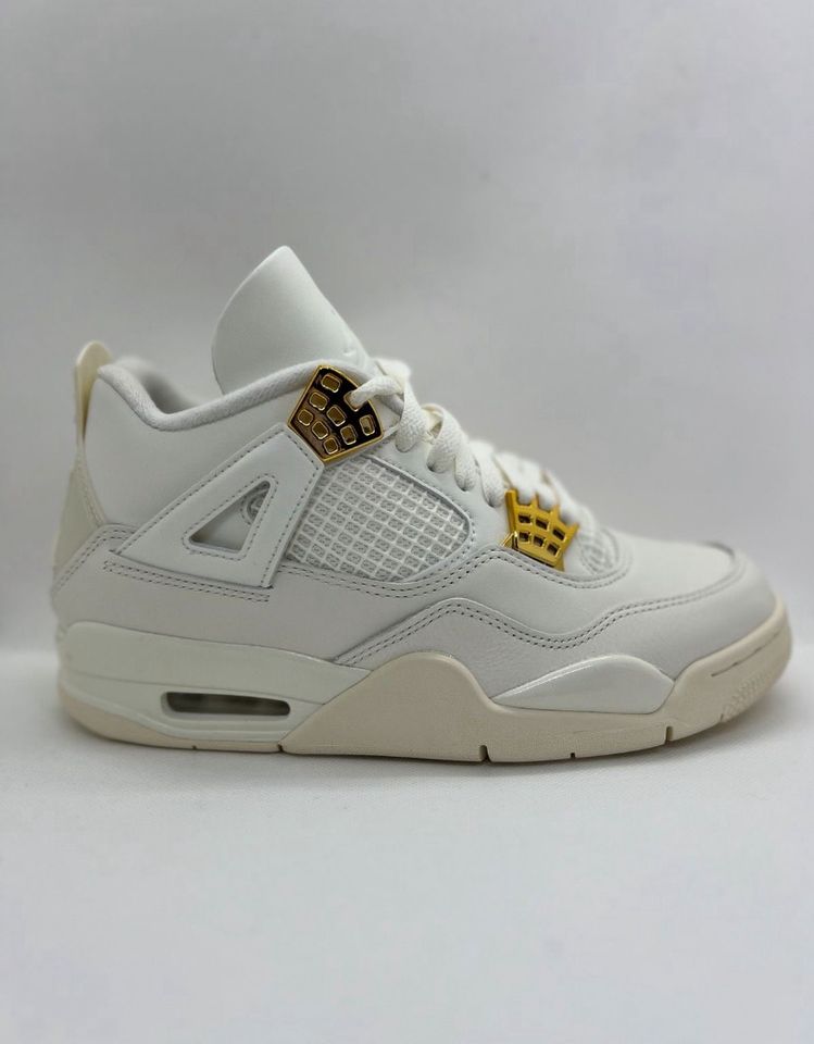 Nike Air Jordan 4 Metallic Gold 40 in Grasbrunn