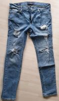 Hollister Herren Jeans blau (32/30) Köln - Longerich Vorschau