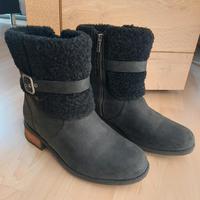 TOP Zustand !!! UGG Blayre II Brandenburg - Strausberg Vorschau