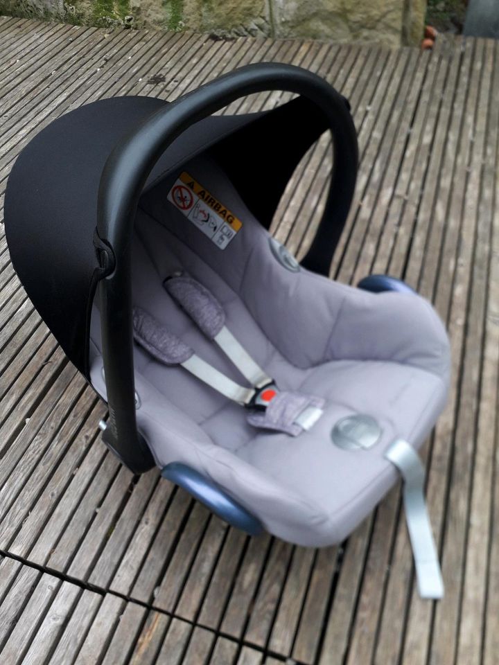 Maxi Cosi cabriofix Maxicosi in Vaihingen an der Enz