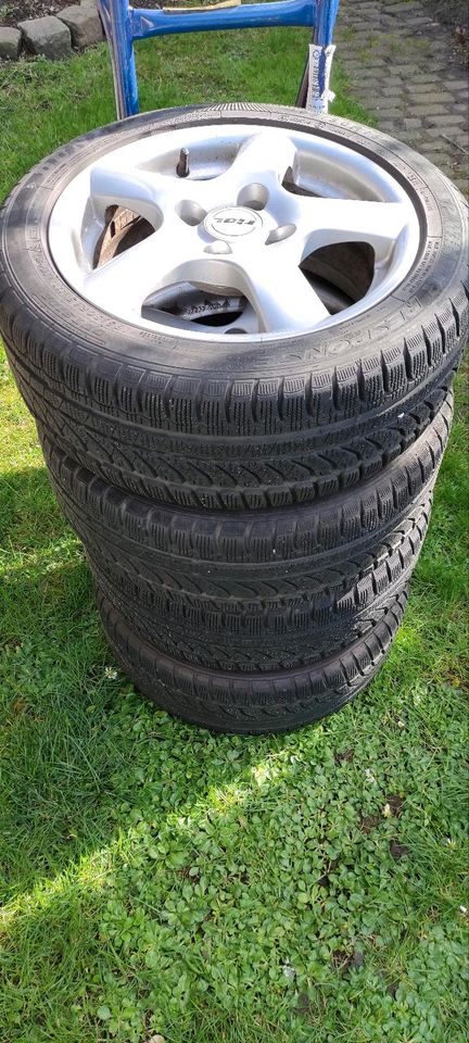 Winterräder Ford Fiesta 195/50 R15 82T auf Rial Alu KBA 46623 in Kamp-Lintfort