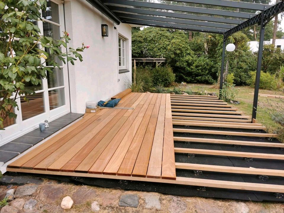 Holzterrassen | WPC-Terrassen | Holzboden für Balkone in Pinneberg