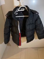 Tommy Hilfiger Jacke original Gr.128 Nordrhein-Westfalen - Gelsenkirchen Vorschau