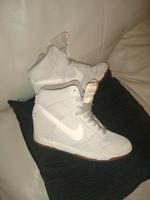 Damenschuh Nike Dunk HIgh Suede gr. 39 Freiburg im Breisgau - Wiehre Vorschau