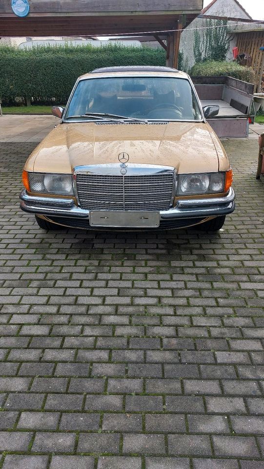 Mercedes Benz 280 SE Oltimer in Wolfsburg