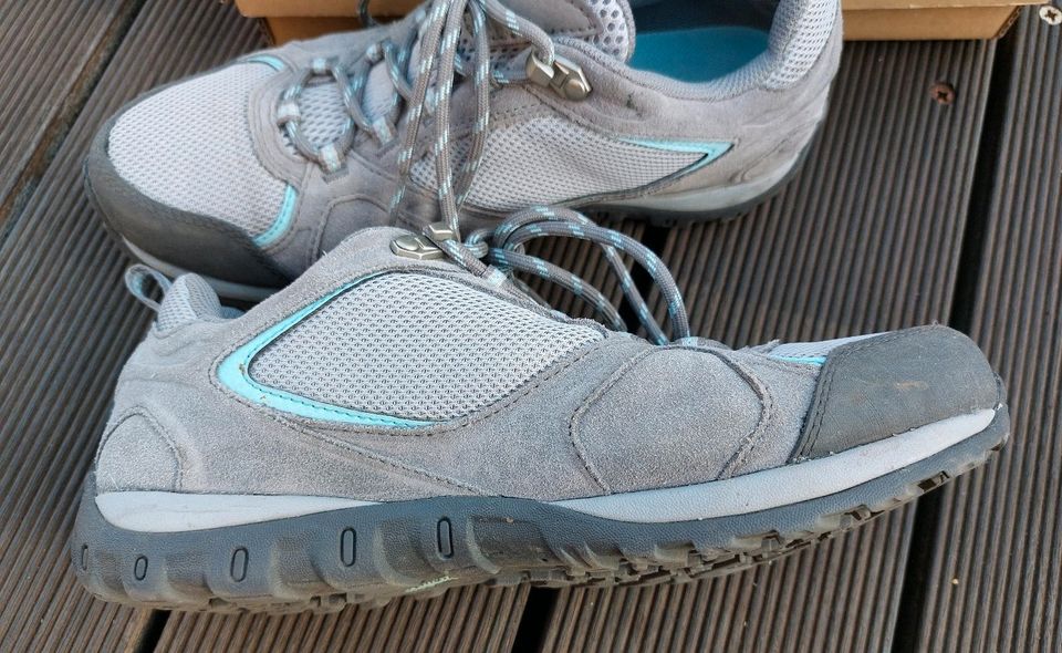 Columbia Trekkingschuhe Wanderschuhe Outdoor Größe 40,5 in Hattingen