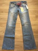 Neue Tally Weijl Jeans zu verkaufen Hessen - Neuhof Vorschau