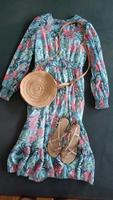 RESERVED Kleid Mint Volants lang locker Blumen Blätter Gr 36-38 Bayern - Mühldorf a.Inn Vorschau