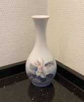 Vase von Royal Copenhagen Denmark, handbemalt Wandsbek - Hamburg Volksdorf Vorschau