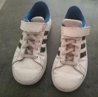 Adidas Schuhe für Kinder Größe 31 Nordrhein-Westfalen - Eschweiler Vorschau