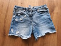 Next Jeans kurze Hose Shorts Gr. 140/146 *top* Nordrhein-Westfalen - Enger Vorschau