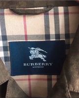 Neuwertige Original Burberry Jacke Größe L aus Amaretta-Leder Leipzig - Leipzig, Zentrum-Nord Vorschau