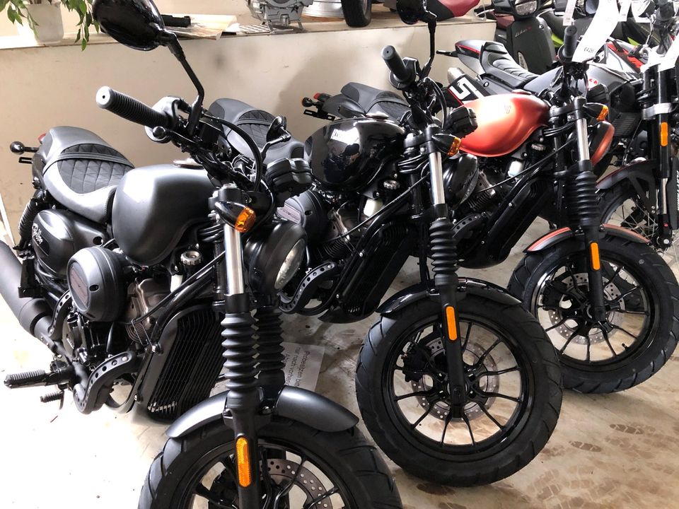 Hyosung GV 125 S , B196 , in Worms