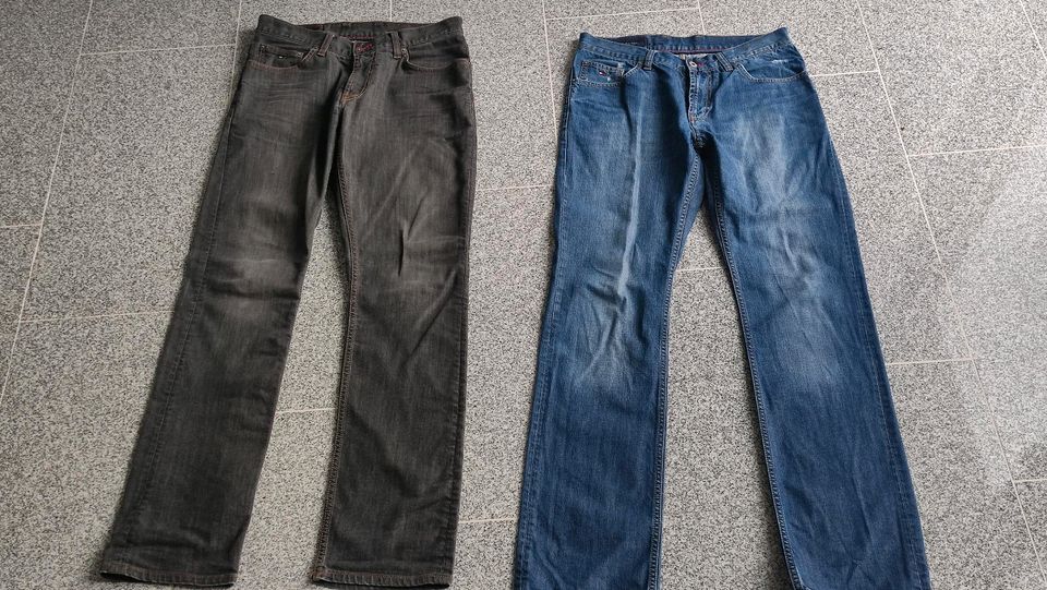 Hilfiger Denim Herren Jeans 33/34 32/34 in Salzgitter