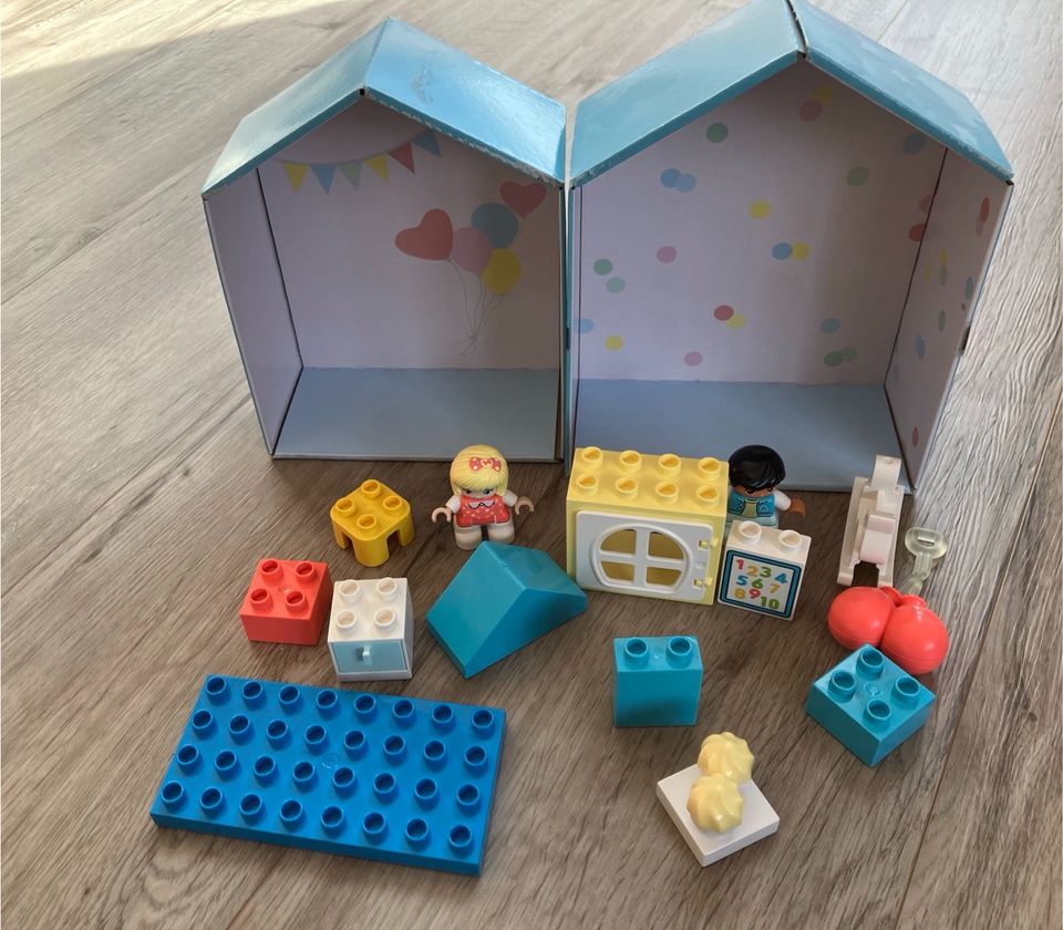 Lego Duplo Playable Box in Warstein