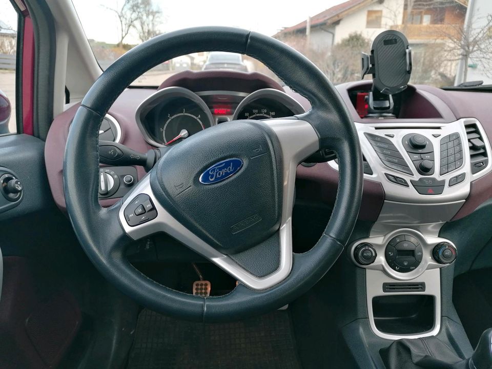 Ford Fiesta Titanium in Laufen