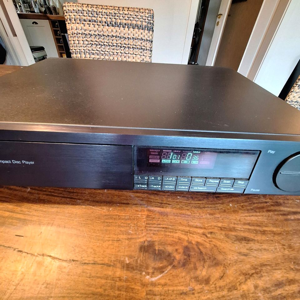 Acoustic Research CD - 06 Compact Disc Player Teledyne Top in Neuenhaus