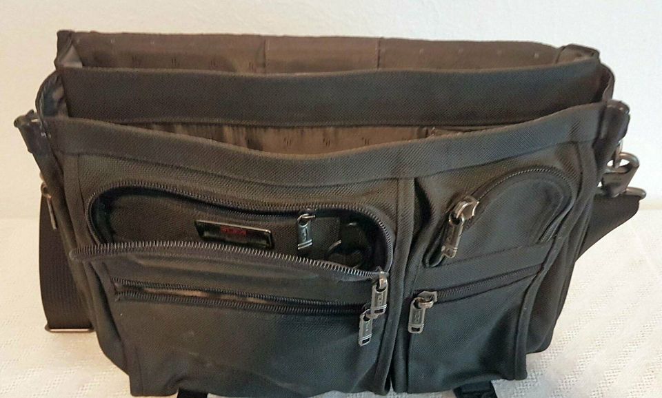 Tumi Original used Notebook Tasche 13“ und 17“ Business Luxus in Fürth