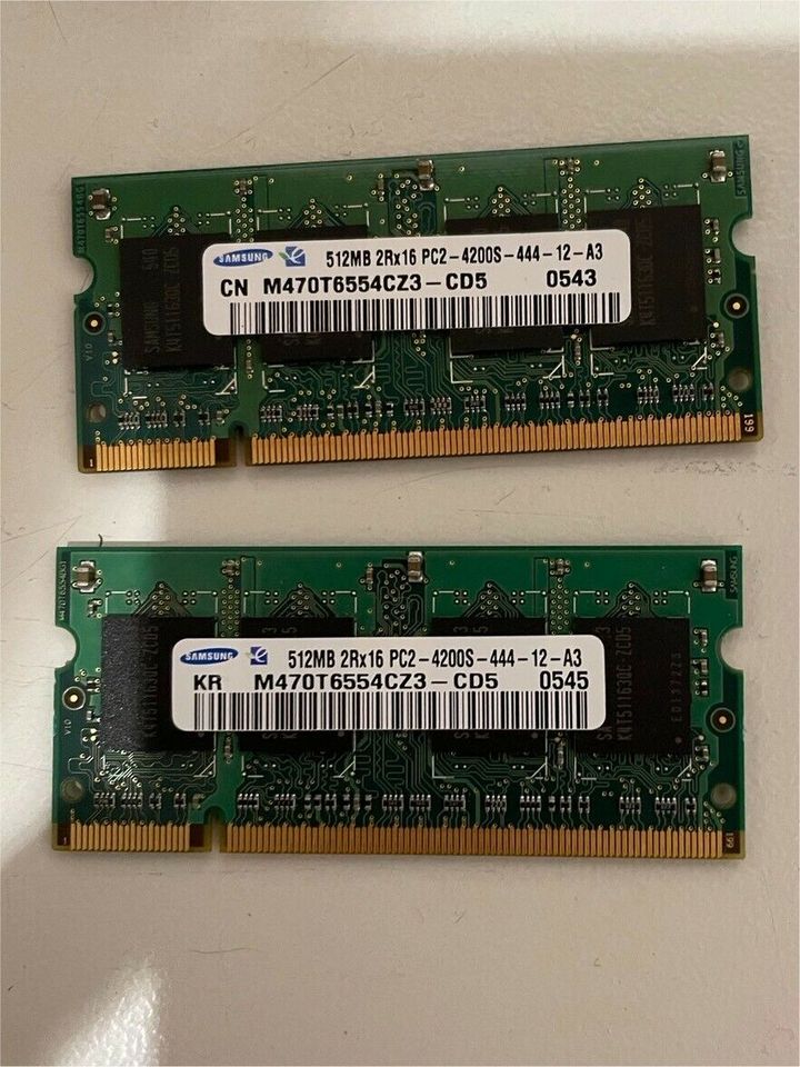 2 x 512 MB DDR2 RAM Samsung SO-DIMM in Caputh