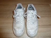 Nike court vision low Gr.40 UK 6 DH3158-100 Sneaker Schuhe weiß Nordrhein-Westfalen - Wegberg Vorschau