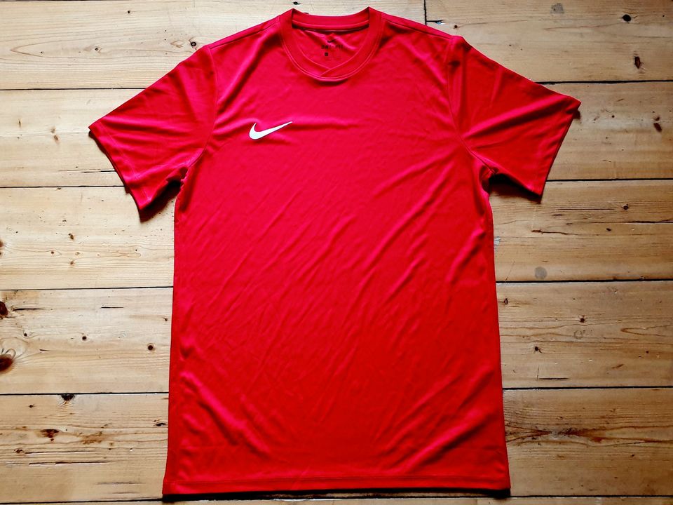 Nike rotes T-Shirt in Größe L, nie getragen, Polyester in Karlsruhe